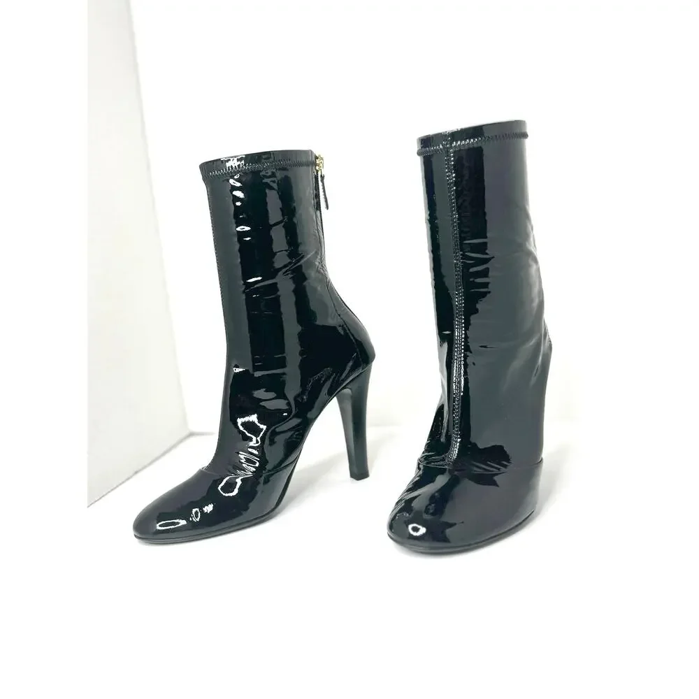 Chanel Patent Leather Black Ankle Boots Glossy CC Logo Booties Classic Chic 39
